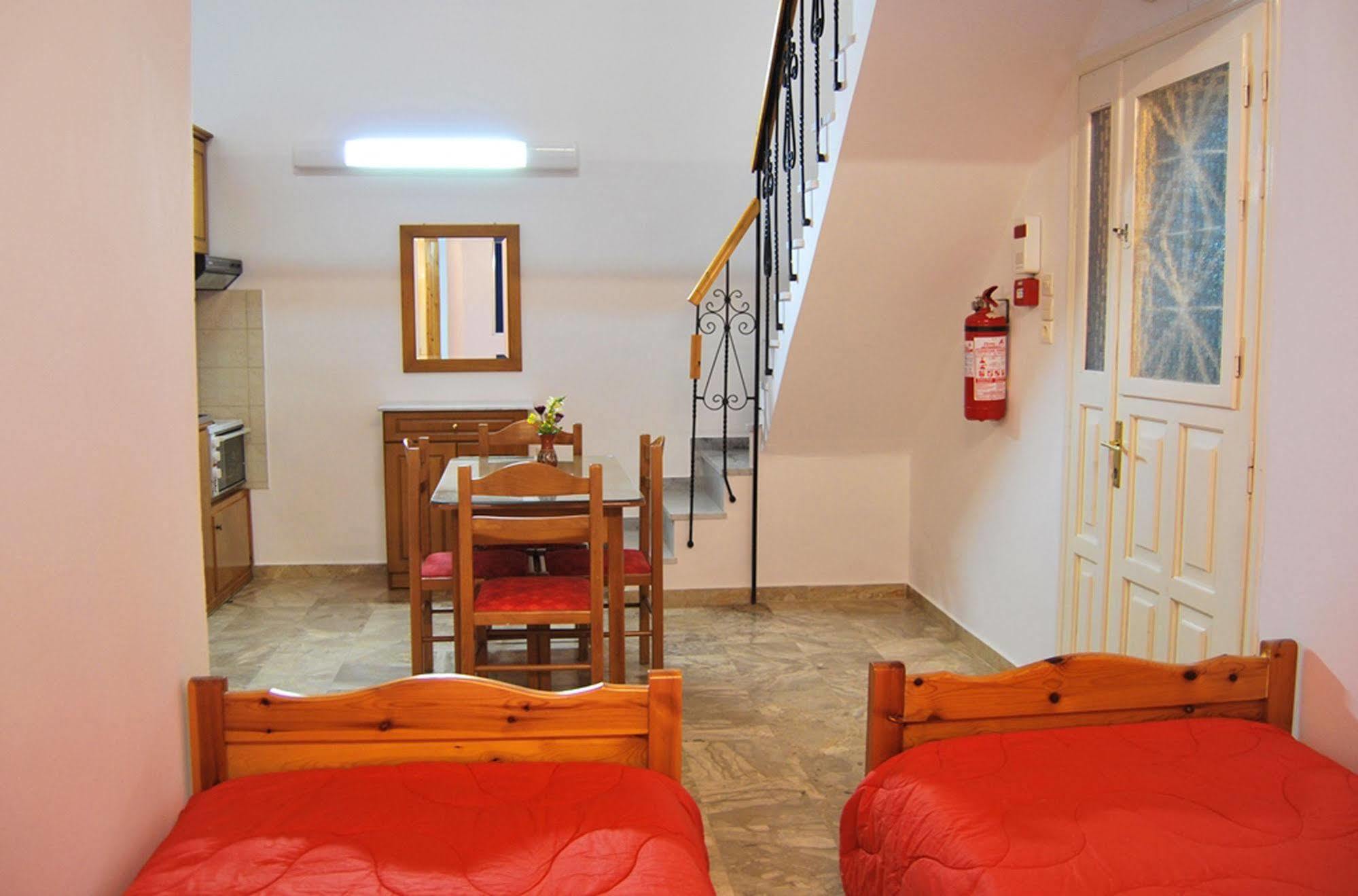 Houdis Houses Parálion Ástros Dış mekan fotoğraf